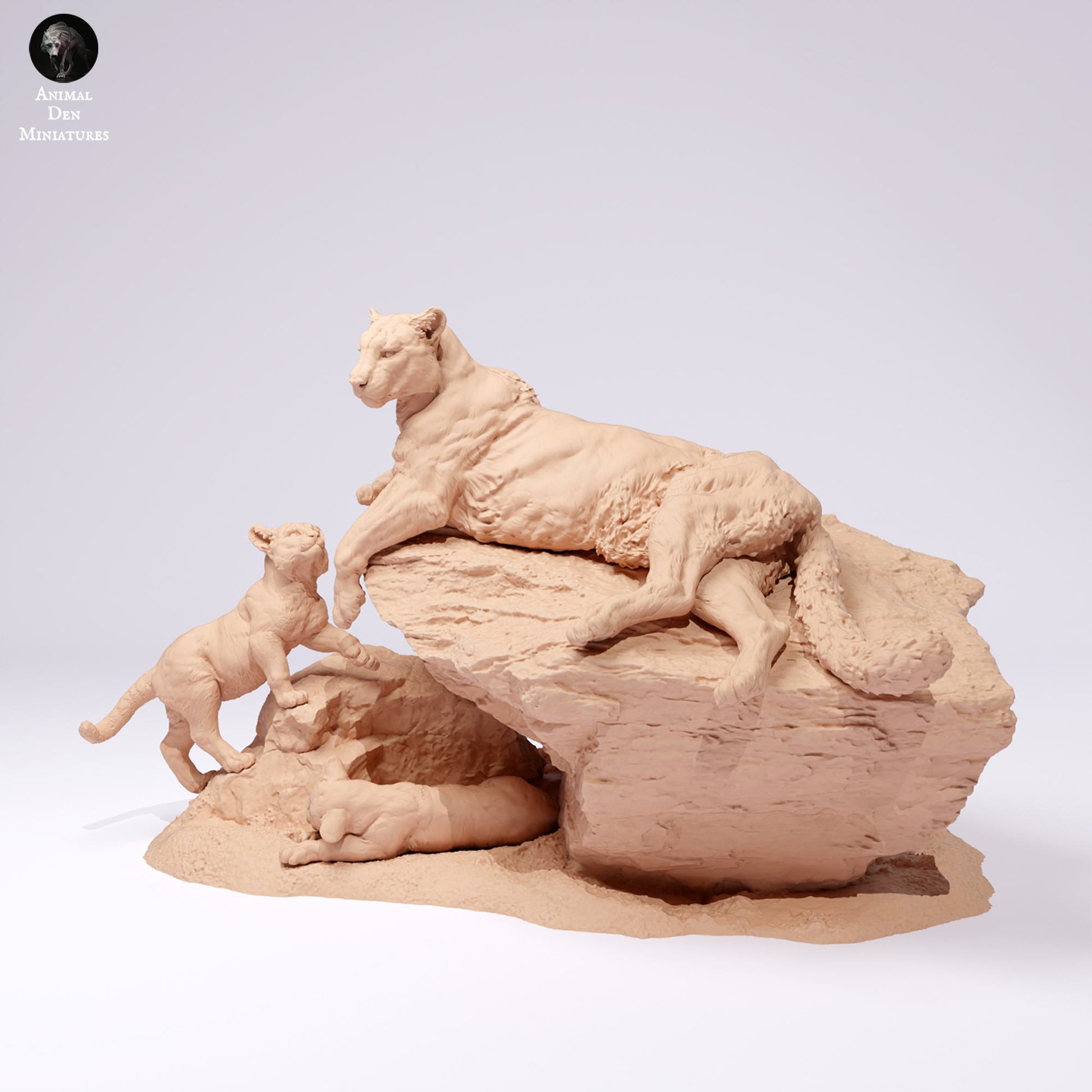 Produktfoto Tier Figur Diorama, Modellbau: 0: Wildtier Figur: Berglöwen auf einem Felsen (Ref 25_01_05)