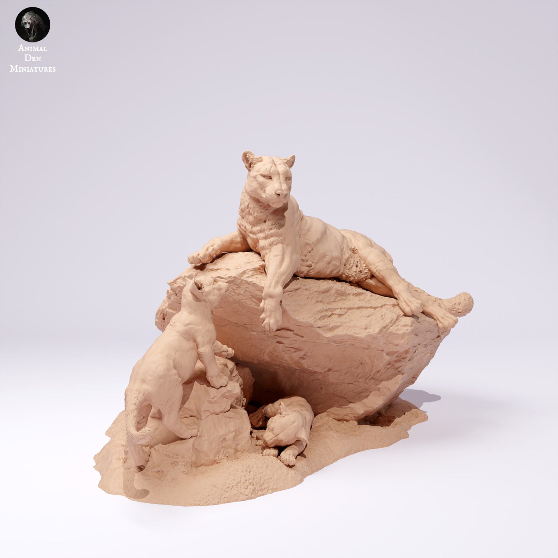 Produktfoto Tier Figur Diorama, Modellbau: 0: Wildtier Figur: Berglöwen auf einem Felsen (Ref 25_01_05)