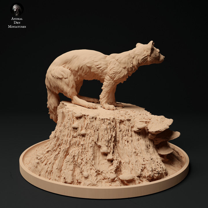 Product photo Animal Figure Diorama, Model Building: 0: Pine Marten on Tree Stump: Animals from Europe