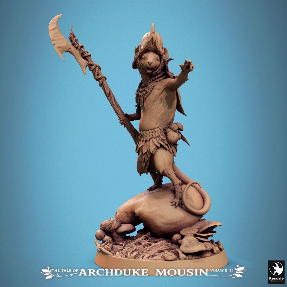 Produktová fotografie Tabletop 28mm Lord of the Print (LotP) 0: Tabletop miniatura: Tierfolk myší válečník s halapartnou - hlodavčí rytíř, lesní strážce, vůdce klanu, vůdce skirmish, boss model (25_07_H5)