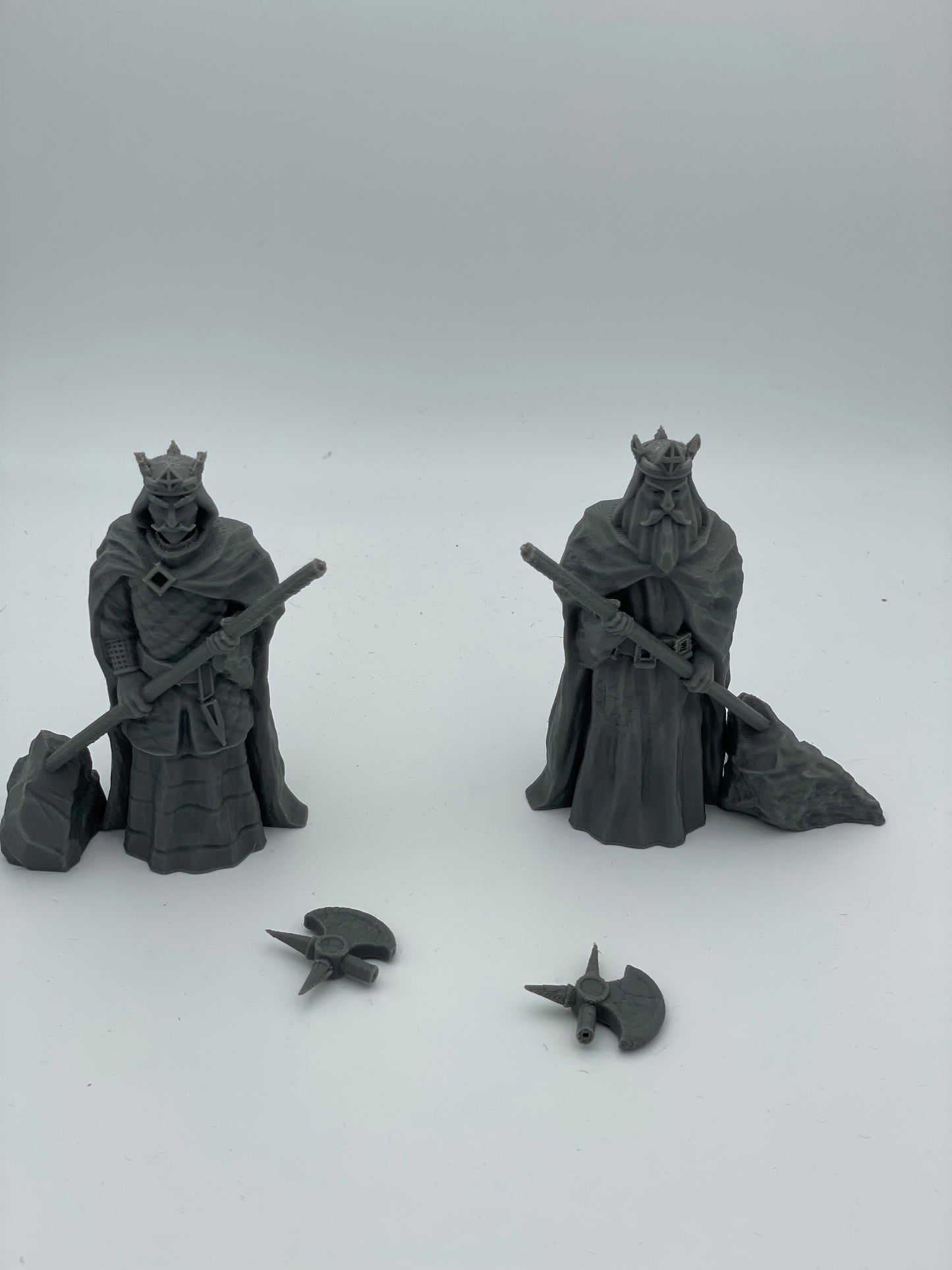 Produktová fotografie Tabletop 28mm The Printing Goes Ever On (TPGEO) 0: Sochy králů - Svědci minulých království - Památka na mocné vládce