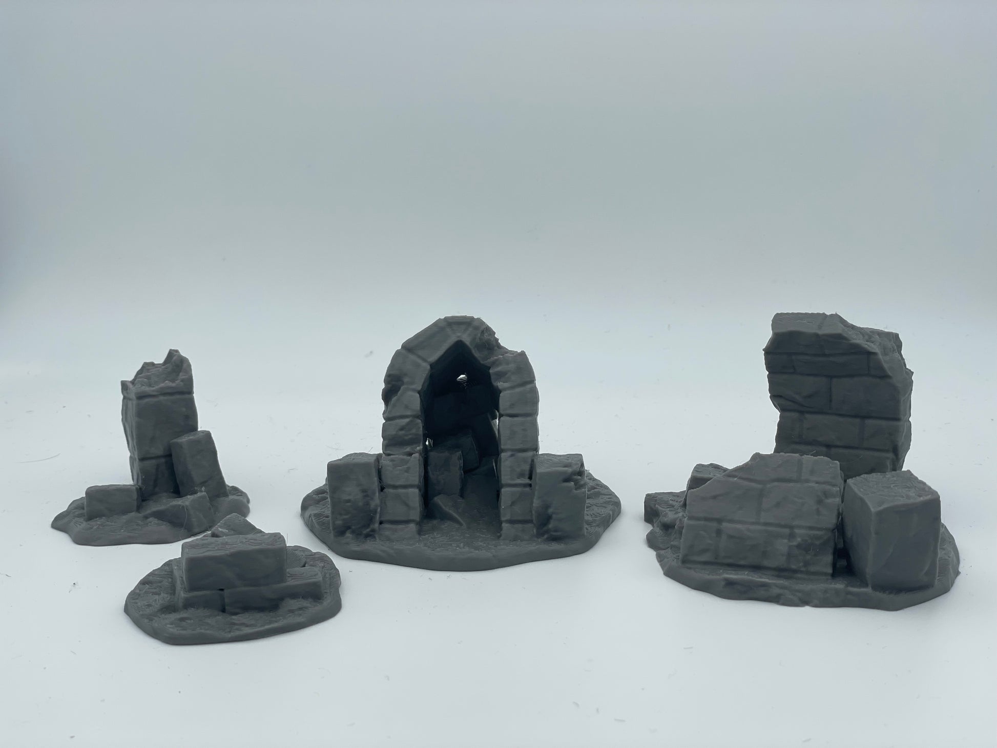 Produktová fotografie Tabletop 28mm The Printing Goes Ever On (TPGEO) 0: Ruiny A-D - Zbytky středověkého města - Zbytky zdi, sutiny a hromady kamenů