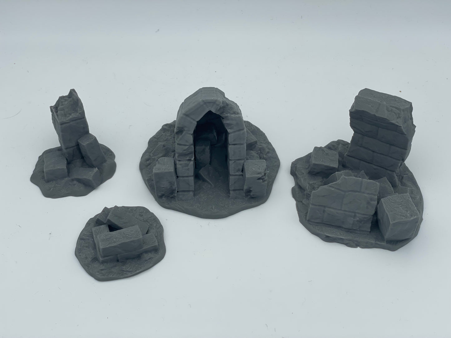 Foto do produto Tabletop 28mm The Printing Goes Ever On (TPGEO) 0: Ruínas A-D - Destroços de uma cidade medieval - Restos de uma muralha, entulho e pilhas de pedras