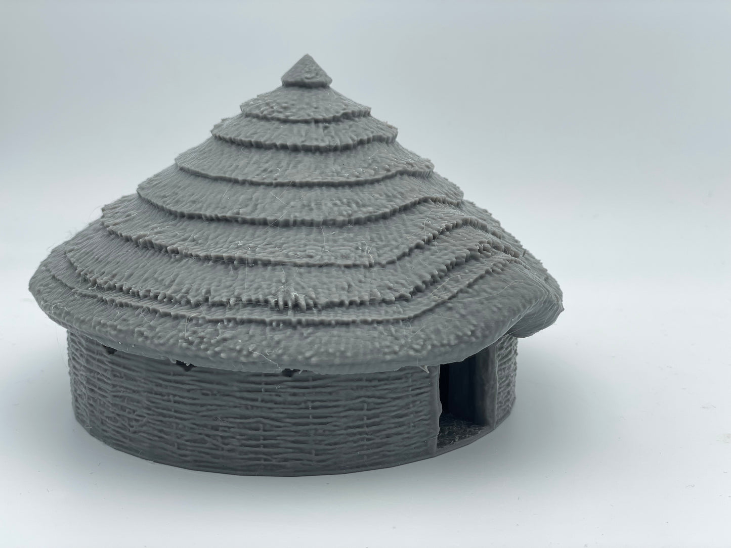 Foto do produto Tabletop 28mm The Printing Goes Ever On (TPGEO) 0: Cabana dos Nativos B - Habitação Primitiva com Telhado de Palha - Casa dos Nativos