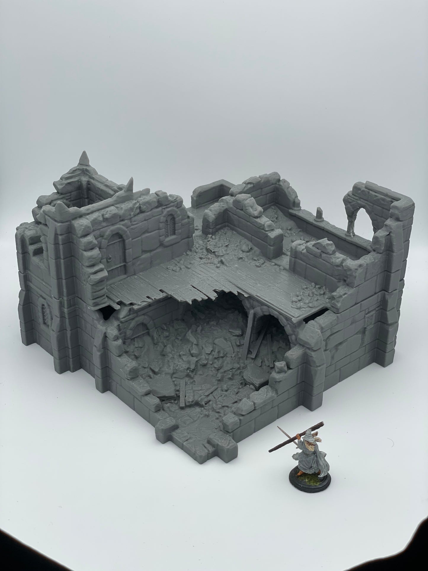 Foto do produto Tabletop 28mm The Printing Goes Ever On (TPGEO) 0: Ruína de casa medieval C - Restos de edifício do reino humano Gonthan