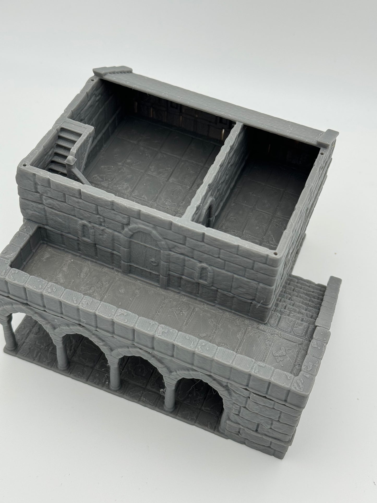 Foto do produto Tabletop 28mm The Printing Goes Ever On (TPGEO) 0: Casa B Ivory City - Edifício Reino de Gonthan - Terreno Tabletop