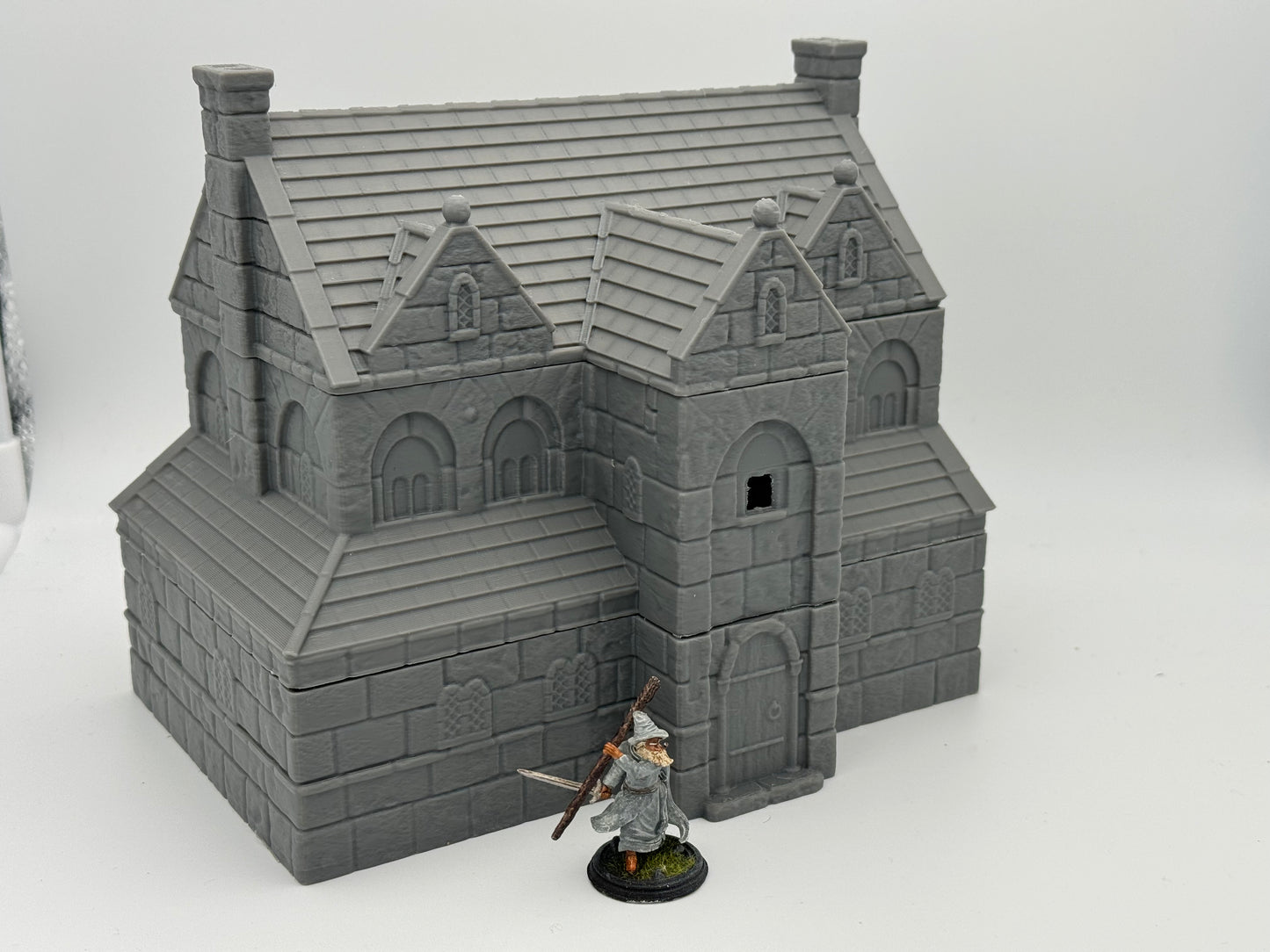 Foto do produto Tabletop 28mm The Printing Goes Ever On (TPGEO) 0: Gasthaus Ivory City - Edifício Reino de Gonthan - Terreno de Tabuleiro Inn