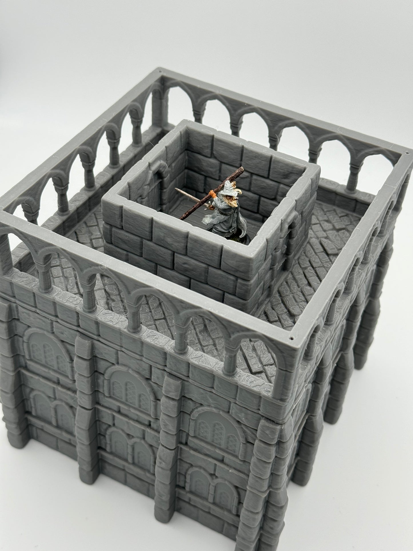 Produktová fotografie Tabletop 28mm Tisk pokračuje dál (TPGEO) 0: Sklad Ivory City - Budova království Gonthan - Sklad Tabletop terénu