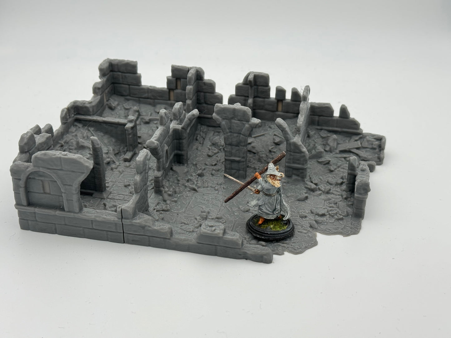Foto do produto Tabletop 28mm The Printing Goes Ever On (TPGEO) 0: Ruínas de Estábulos da Cidade de Marfim - Edifício do Reino de Gonthan - Terreno de Tabletop Ruínas de Estábulos