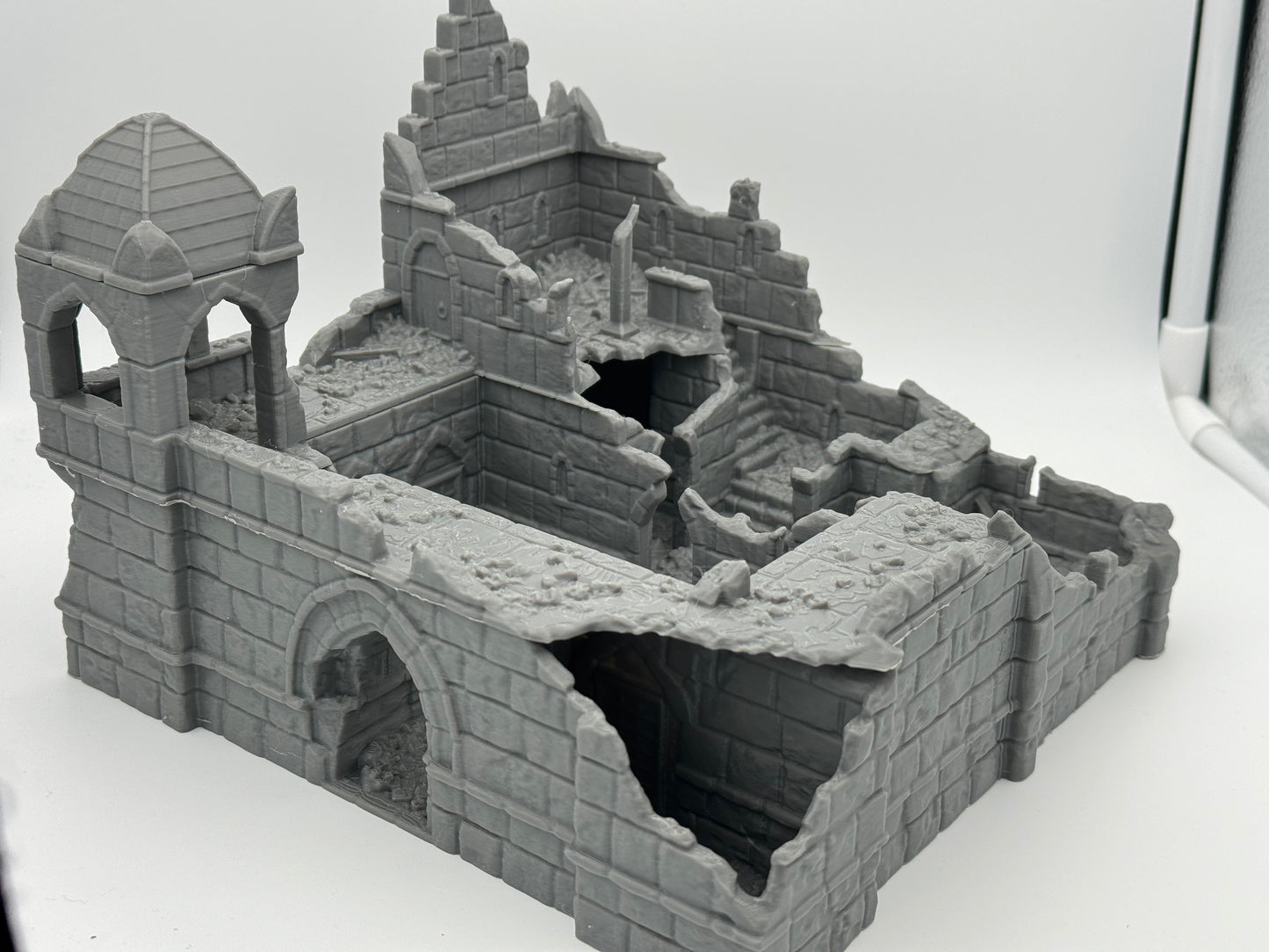 Foto do produto Tabletop 28mm The Printing Goes Ever On (TPGEO) 0: Ruínas da Caserna Cidade de Ivory - Edifício Reino de Gonthan - Terreno de Tabletop Ruínas da Caserna