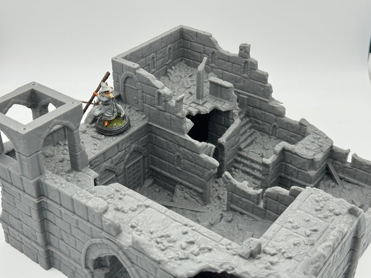 Foto do produto Tabletop 28mm The Printing Goes Ever On (TPGEO) 0: Ruínas da Caserna Cidade de Ivory - Edifício Reino de Gonthan - Terreno de Tabletop Ruínas da Caserna
