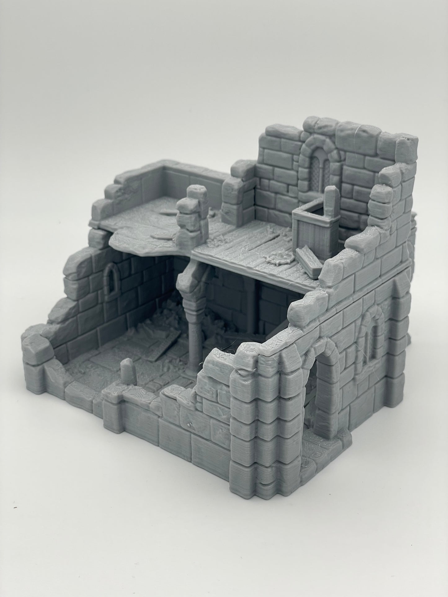 Produktová fotografie Tabletop 28mm Tisk pokračuje dál (TPGEO) 0: Ruina středověkého obytného domu A2 - Zbytky budovy z lidského království Gonthan