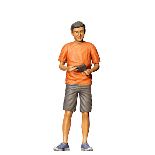 Diorama model building product photo 0: Child playing with RC car C (Ref. No. 373)