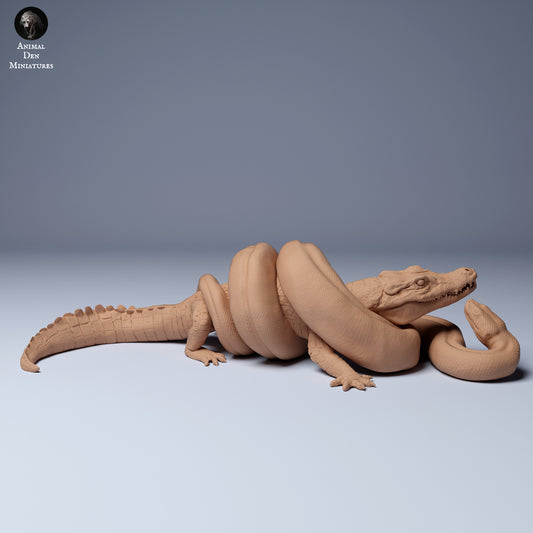 Foto do produto de figura de animal em diorama, modelismo: 0: Anaconda lutando com Jacaré: Animais da América do Sul