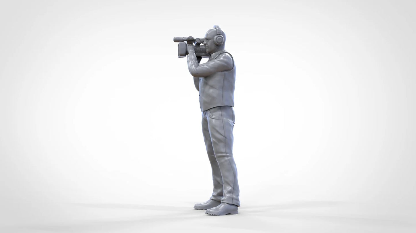 Produktová fotografie dioráma a modelářství miniatura figurka: Tým reportérů - Kameraman s ruční kamerou