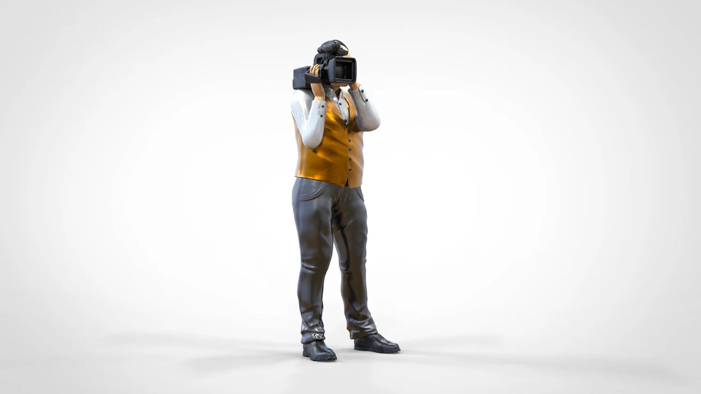 Produktová fotografie dioráma a modelářství miniatura figurka: Tým reportérů - Kameraman s ruční kamerou