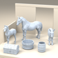Diorama Modellbau Produktfoto 2: Diorama Tiere Set: Pferd, Fohlen und Esel mit Stallzubehör (h0_35)