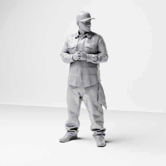 Diorama modelarstwo produkt zdjęcie 0: Stojąca figura: Mężczyzna w czapce i złożonymi rękami, koszula z kieszeniami, chustka w kieszeni (B030)