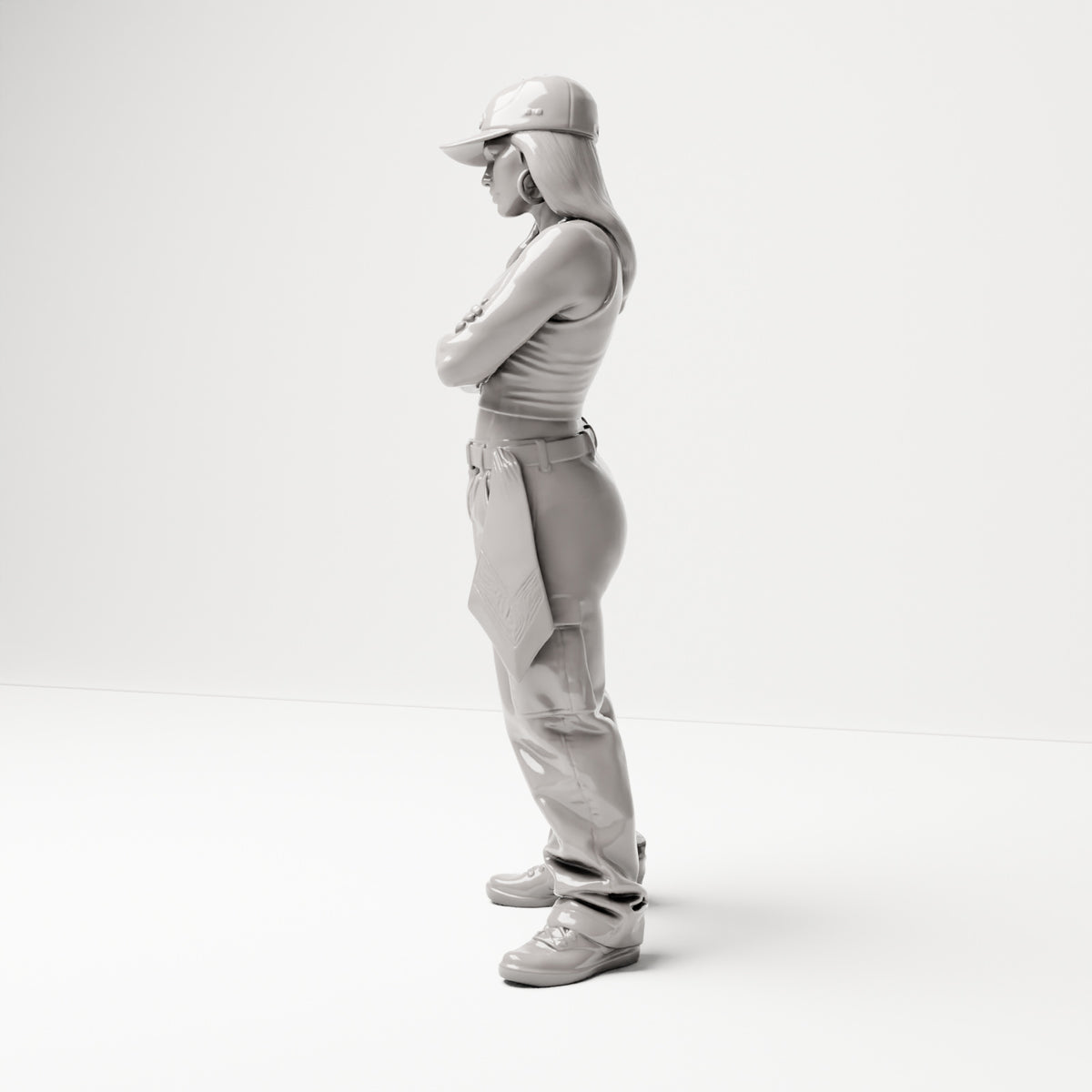 Stehende Figur: Person im Hip-Hop-Style mit Basecap, kurzem Top, weiter Hose & Sneakers, Arme verschränkt (B033) - linke Seitenansicht