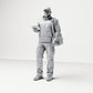 Foto prodotto diorama modellismo 0: figura in piedi: corriere con berretto, borsa a tracolla e palmare (B048)