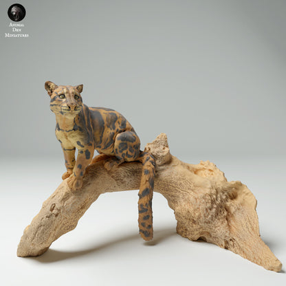 Φωτογραφία προϊόντος Ζώο Φιγούρα Diorama, Μοντελισμός: 0: Ζούγκλα Ζώο Φιγούρα: Νεφελοπίθηκος σε Δέντρο (Ref 25_02_06)