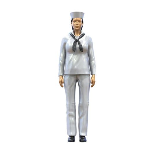 Produktfoto  0: Matrosin weiblich: Seemfrau in Uniform steht in Position