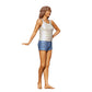 Diorama Modellbau Produktfoto 0: Frau in Tanktop und Shorts – Figur in lockerer Sommerpose (Ref. Nr. 436)