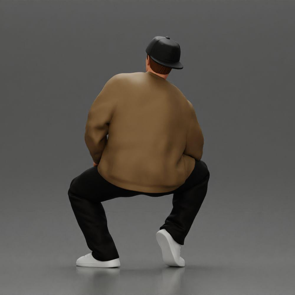 Model dioramowy zdjęcie produktu 3: Figura dioramowa: Siedzący mężczyzna hip-hopowy w kurtce, czapce i sneakersach (Ref nr A62)