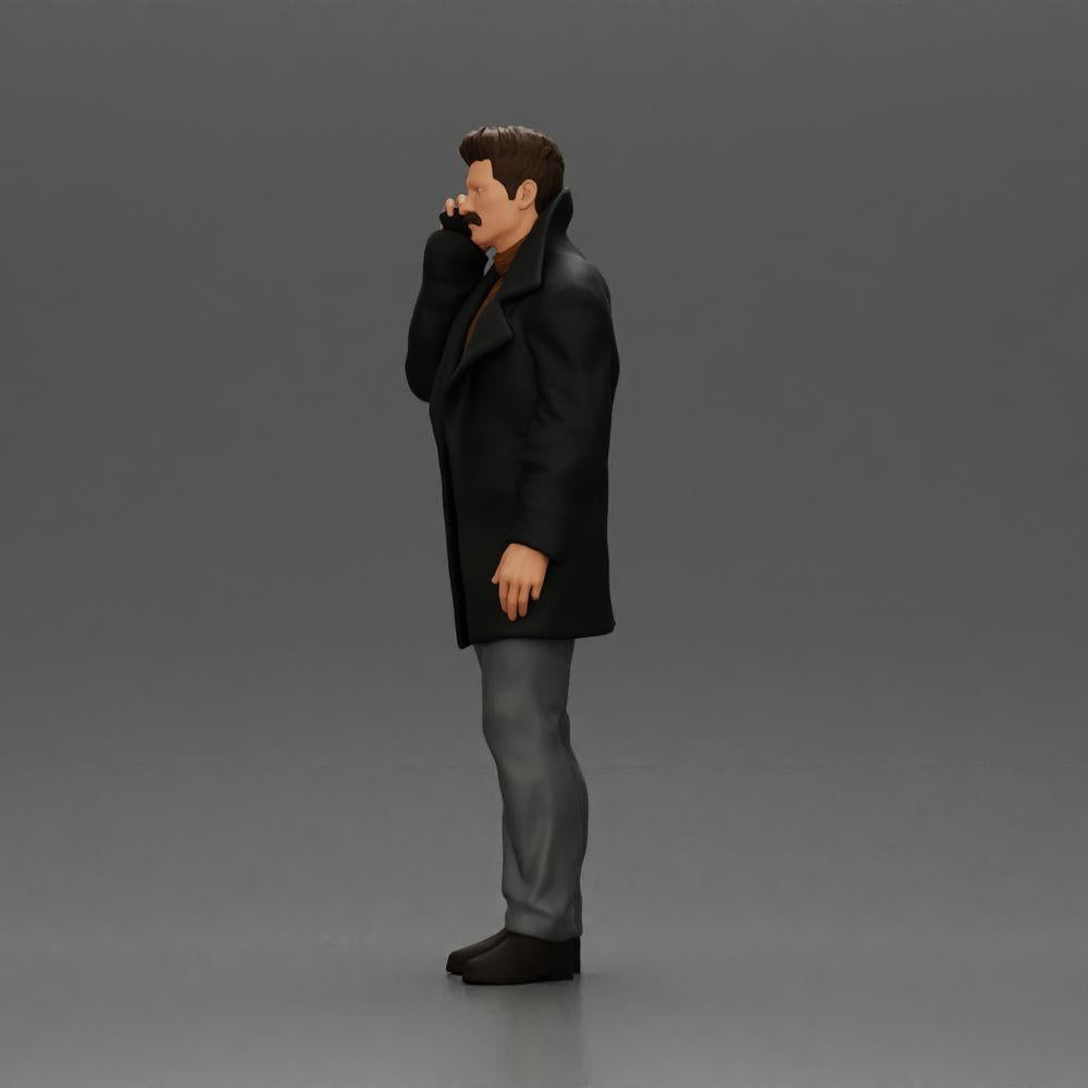 Imagem do produto de modelismo de diorama 5: figura de diorama - homem turco com casaco e suéter de gola alta, ao telefone (Ref Nr. A78)