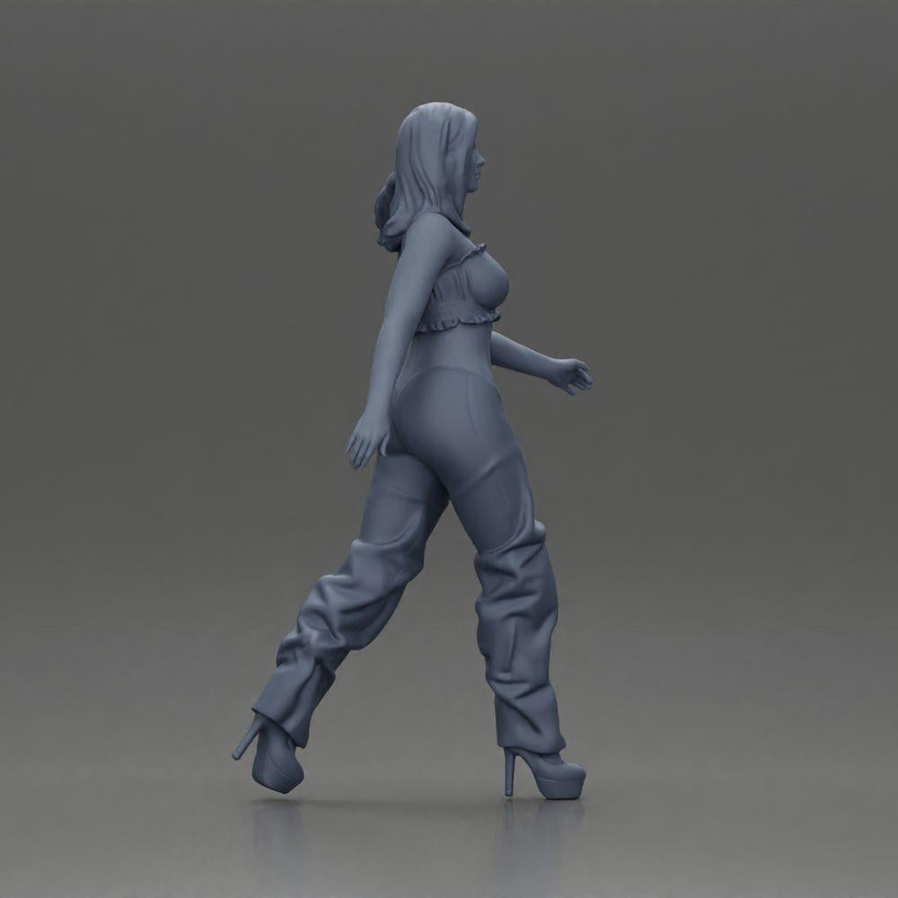 Diorama Modelismo Foto de Produto 7: Figura de Diorama: Miniatura de Mulher em Posição de Caminhada, verde-vermelho, Top Curto, Calças Largas, Sapatos de Salto (Ref Nr. A141)