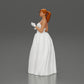Diorama Modellbau Produktfoto 14: Diorama Figur: Miniatur-Braut in bodenlangem weißen Kleid mit Blumenstrauß (Ref Nr. A132)