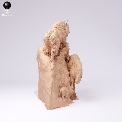 Zdjęcie produktu Figurki zwierzęcia Diorama, Modelarstwo: 0: Figurki dzikich zwierząt: Wspinająca się koza górska – Góry Skaliste (Ref 25_01_03)