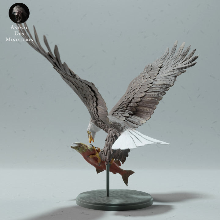 Produktfoto Tierfigur Animal Den Miniatures 2: Wildtier Tierfigur: Weißkopfseeadler - frisst einen Lachs (23_01_14)