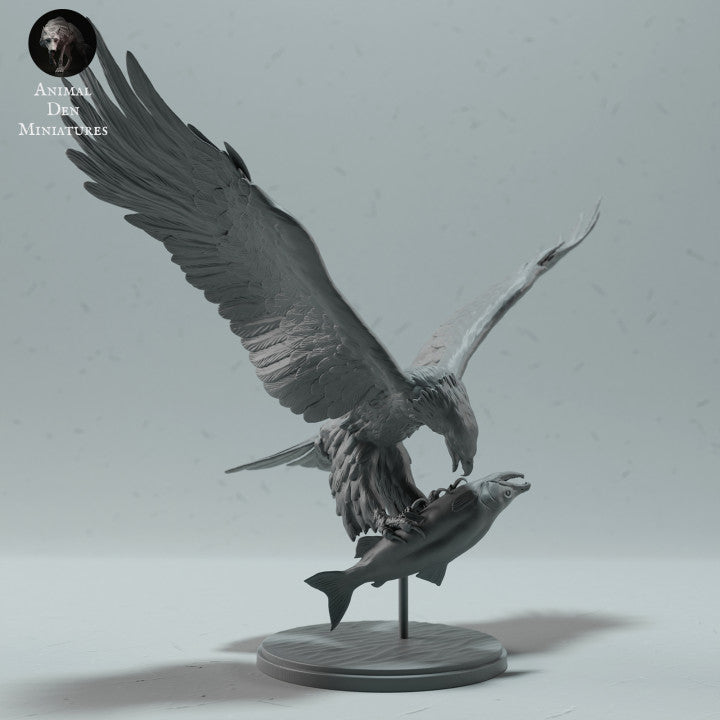 Produktfoto Tierfigur Animal Den Miniatures 4: Wildtier Tierfigur: Weißkopfseeadler - frisst einen Lachs (23_01_14)