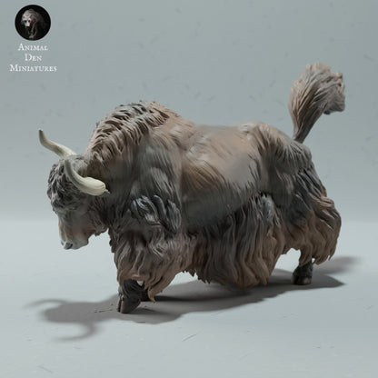 Produktfoto Tierfigur Animal Den Miniatures 0: Wildtier Tierfigur: Himalaya-Wildyak - stehend (23_01_09)