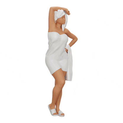Modello diorama fotografia prodotto 0: Donna sexy dopo la doccia con accappatoio e asciugamano (Rif. Nr. A10)