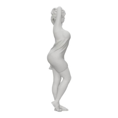 Modello diorama fotografia prodotto 0: Donna sexy dopo la doccia con accappatoio e asciugamano (Rif. Nr. A10)