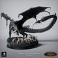 Produktfoto Tabletop 28mm Lord of the Print (LotP) 5: Tabletop Fantasy Miniaturenset: Black Dragon Hunt - Schwarzer Drache mit Jagdhunden auf szenischer Felsenbase (26_03_A1)