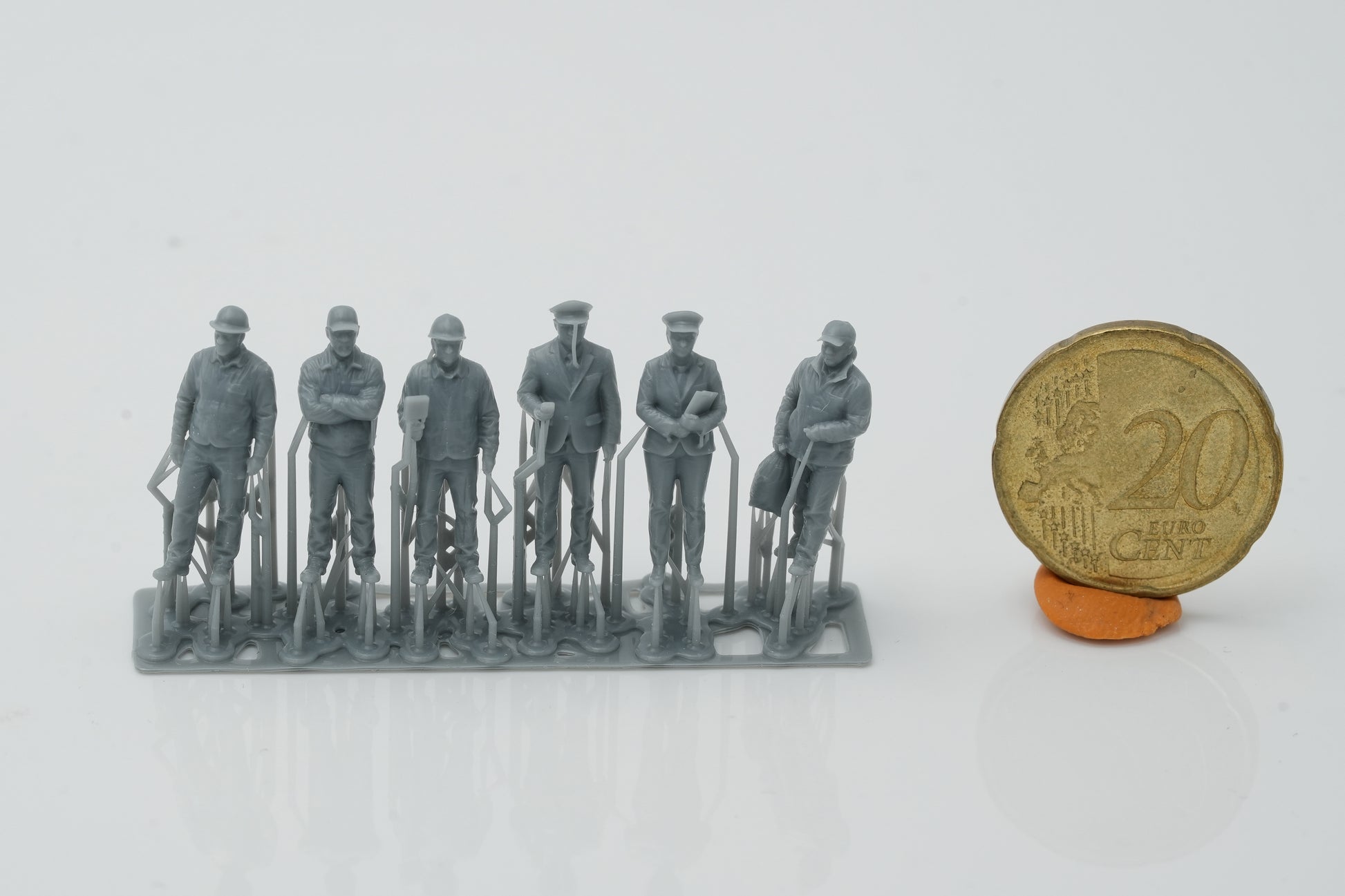 Diorama modelarstwo produkt zdjęcie 0: Bahnpersonal figurki zestaw 2 - 6 figurek (h0_28)