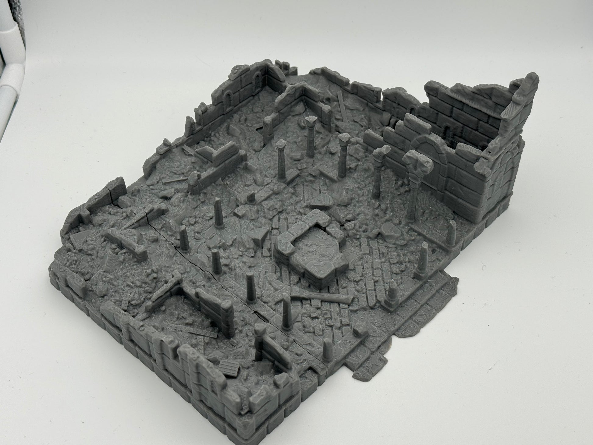 Produktfoto Tabletop 28mm The Printing Goes Ever On (TPGEO)  0: Krankenstation Ruinen Ivory City - Gebäude Königreich Gonthan - Hospital Ruins Tabletop Terrain