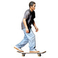 Diorama Modellbau Produktfoto 1: Stehende Figur: Skateboarder in dynamischer Haltung auf Skateboard (Ref. Nr. 530)
