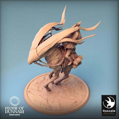 Zdjęcie produktu Tabletop 28mm Lord of the Print (LotP) 0: Miniatura Tabletop: Jeździec pustyni na bestii z włócznią, jeździec bestii, nomadzki zwiadowca, zwiadowca (24_03_A1)