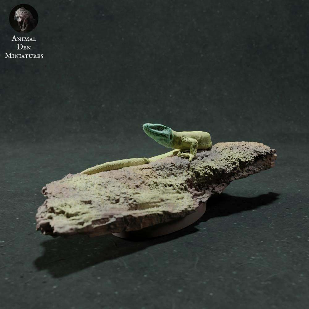 Produktfoto Tierfigur Animal Den Miniatures 3: Reptilien Tierfigur: Smaragdeidechse (22_11_13)