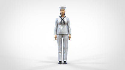 Produktfoto  0: Matrosin weiblich: Seemfrau in Uniform steht in Position