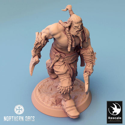 Φωτογραφία προϊόντος Tabletop 28mm Lord of the Print (LotP) 0: Tabletop Μινιατούρα: Ορκ Πολεμιστής με τσεκούρι και γάντζο, Ορκ Μπερσέρκερ, Πολεμιστής με τσεκούρι σε προχωρημένη θέση (24_04_H5)