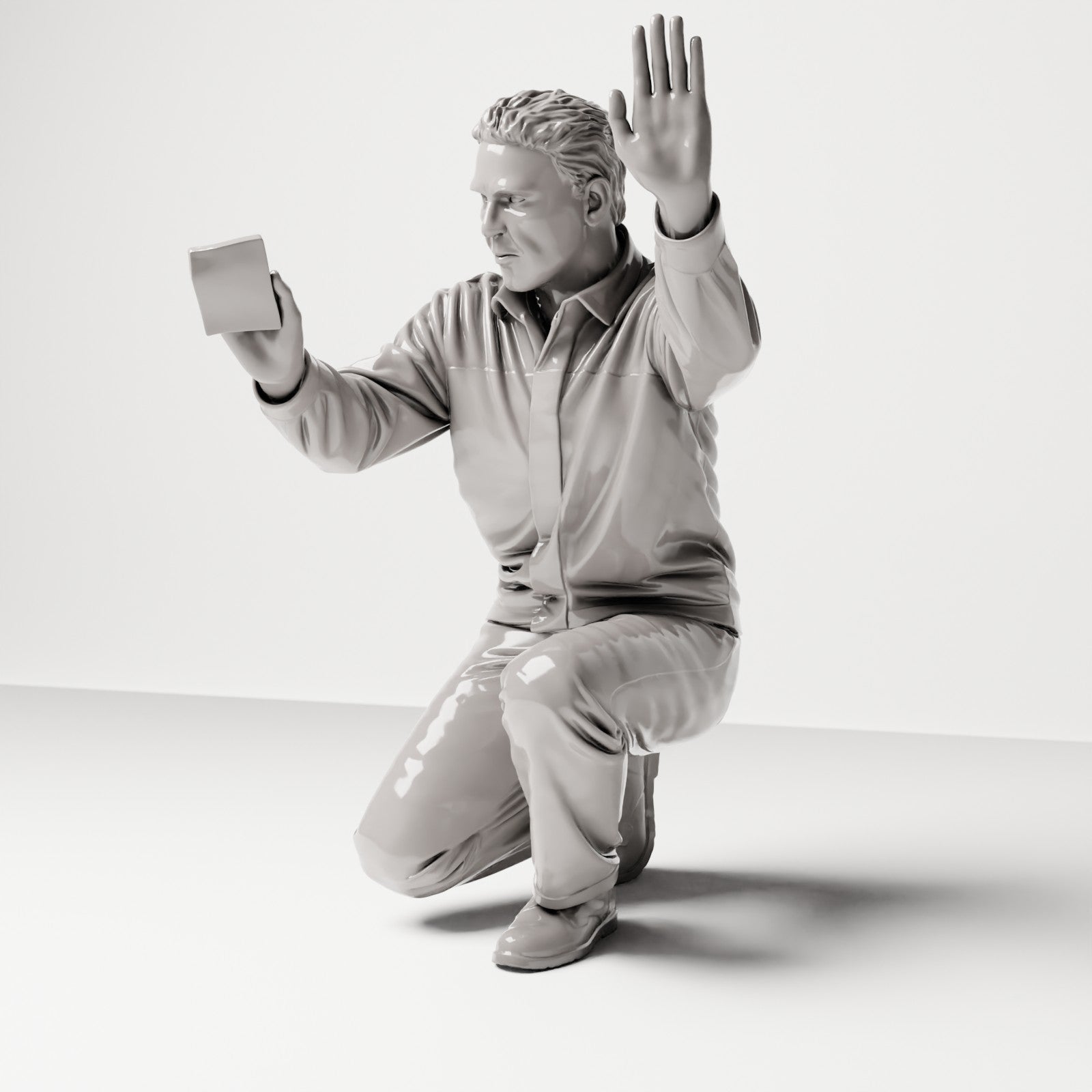 Klečící figurka: myč aut s houbou (ref. č. 483) - celkový studiový pohled 1