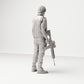 Stehende Figur: Mann mit ärmelloser Weste & Gewehr (Ref. Nr. 492) - Studioansicht 5